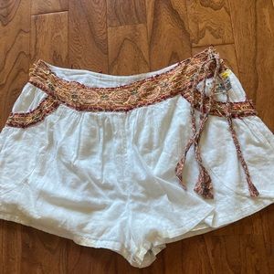 Free people shorts. Size 4